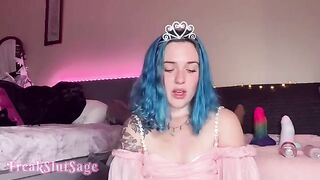 The ass of a slut is destroyed by an anal machine in this filthy amateur video