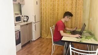 The computer broke down, so a friend came to help and fucked her