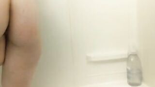 Eelet - Riding a Dildo and shower head, showcasing emo and goth vibes