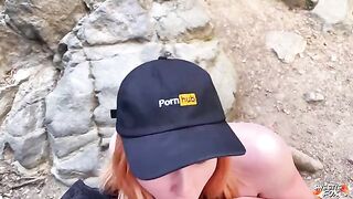 A girl is fucking in nature, her bubble may burst - Homemade