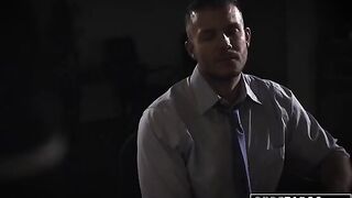 Shady reporter fucked Evelyn Claire in the office, a daring scene