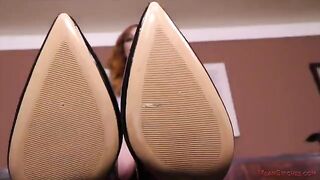 Lauren Phillips gets fucked by her mean office boss in a femdom scene