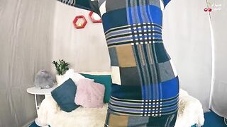 This hot MILF loves to get fucked by a big cock penis