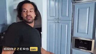 Bald guy cheated on his husband with his old friend Phoenix Marie