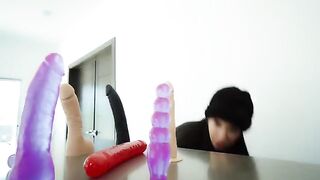 I get fucked by two dildos and I squirt like a mad one