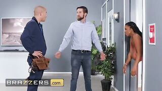 Xander helps Maserati XXX out of a sticky situation