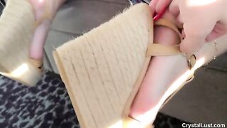 Amateur casting with a thick Latina girl who gets fucked in a hotel room