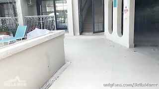 A sexy woman met a guy and got fucked on vacation