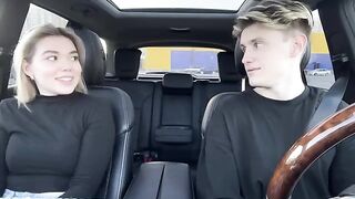 A hot girl is going to pay for the taxi ride with her mouth