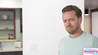 Stepsis Chloe Temple gets a bubble bath made of cum