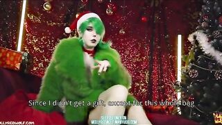 The Grinch has a Christmas surprise for the hot babe Molly Redwolf