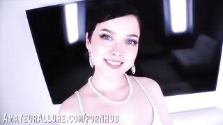 Bella Luna and Jade Valentine deliver intense oral action
