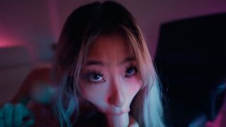 A sexy Asian teen, Raya Steele, massages and deepthroats cock professionally