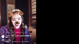 I had sex with my big ass girlfriend on an Instagram live stream and gave her a creampie