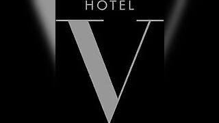 Two hungry girls seduced a hotel employee for a passionate threesome