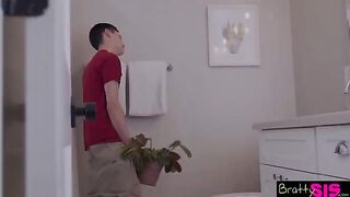Samantha Lexi discovers that sex with stepbrother can be really pleasant