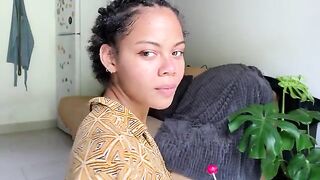 I’m Begging For A Normal Sized Dick To Cum In My Mouth - Ebony Babe