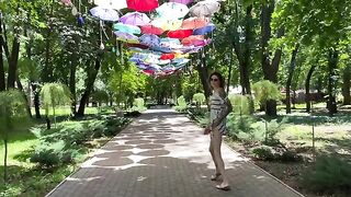 I take off my panties in the park and play with my pussy publicly