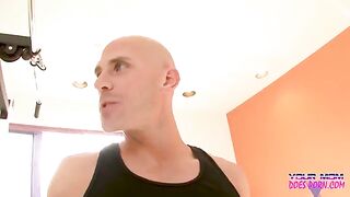 The blonde MILF Shayla Laveaux gets fucked by her trainer in the gym