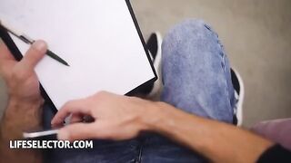 Sporty chick Veronica Leal fucks a casting director in hardcore action