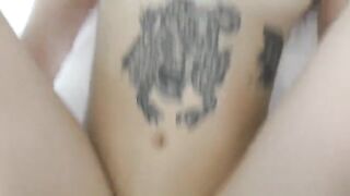 A cute girl with a very cute face seduced a stranger in her room