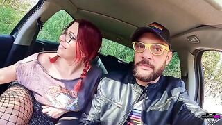 Amateur blowjob with non-sense Italian dialogues and no limits outdoor sex