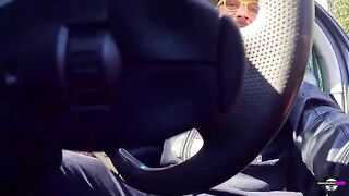 Amateur blowjob with non-sense Italian dialogues and no limits outdoor sex