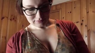 Bettie Bondage's posing tutorial in stunning 4K quality