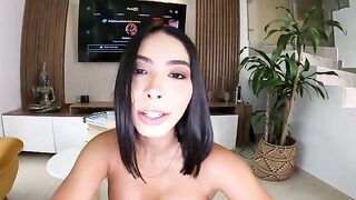The personal trainer gets close to the sexy client in a steamy session