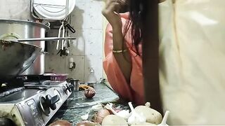 Two guys fuck Mumbai babe Ashu in an intense threesome
