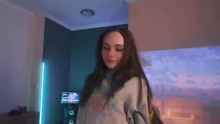 The girl realized her stepbrother fantasy in a steamy scene