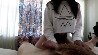 A hot morning treat for the amateur couple, riding reverse cowgirl