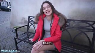 She was late for a meeting with her boyfriend, looking for quick cash