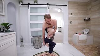 Stepbrother surprised hot step sis in the bathtub