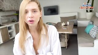 Picking up babes on vacation and fucking them hard is fun