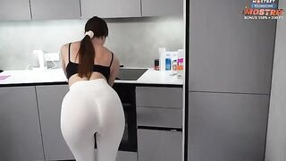 A hot chick is cleaning the house and gets horny while working