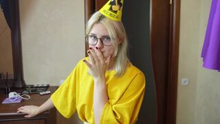My stepbrother entered his sister’s wet pussy on her special day