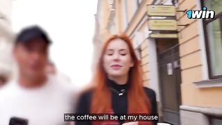 A busty girl kissed a YouTuber in the vestibule and then had sex at his place