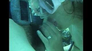 A guy has sex with a woman with a hairy pussy underwater