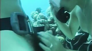 A guy has sex with a woman with a hairy pussy underwater