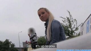 Girl was hitchhiking and a guy picked her up, fucked her in the car
