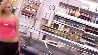 A blonde thief with beautiful forms was fucked right at the counter