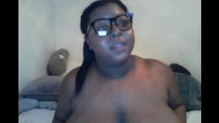 A black woman ended the webcam show with her big natural tits