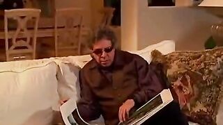Two girlfriends are trying to become porn actresses, come see