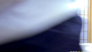 A blonde with a nice ass got fucked after her training session