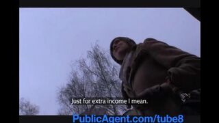 Street girl agreed to fuck for money with stranger