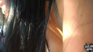 A girl makes a blowjob for her lover in the car