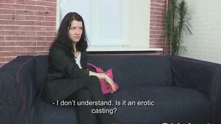 An agent girl agreed to have sex for 700 euros at a casting