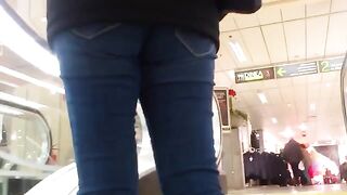 Girl with such forms is good at sex