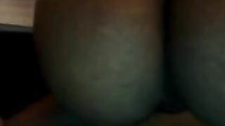 Girl showed her ass in the chat and toys to everyman
